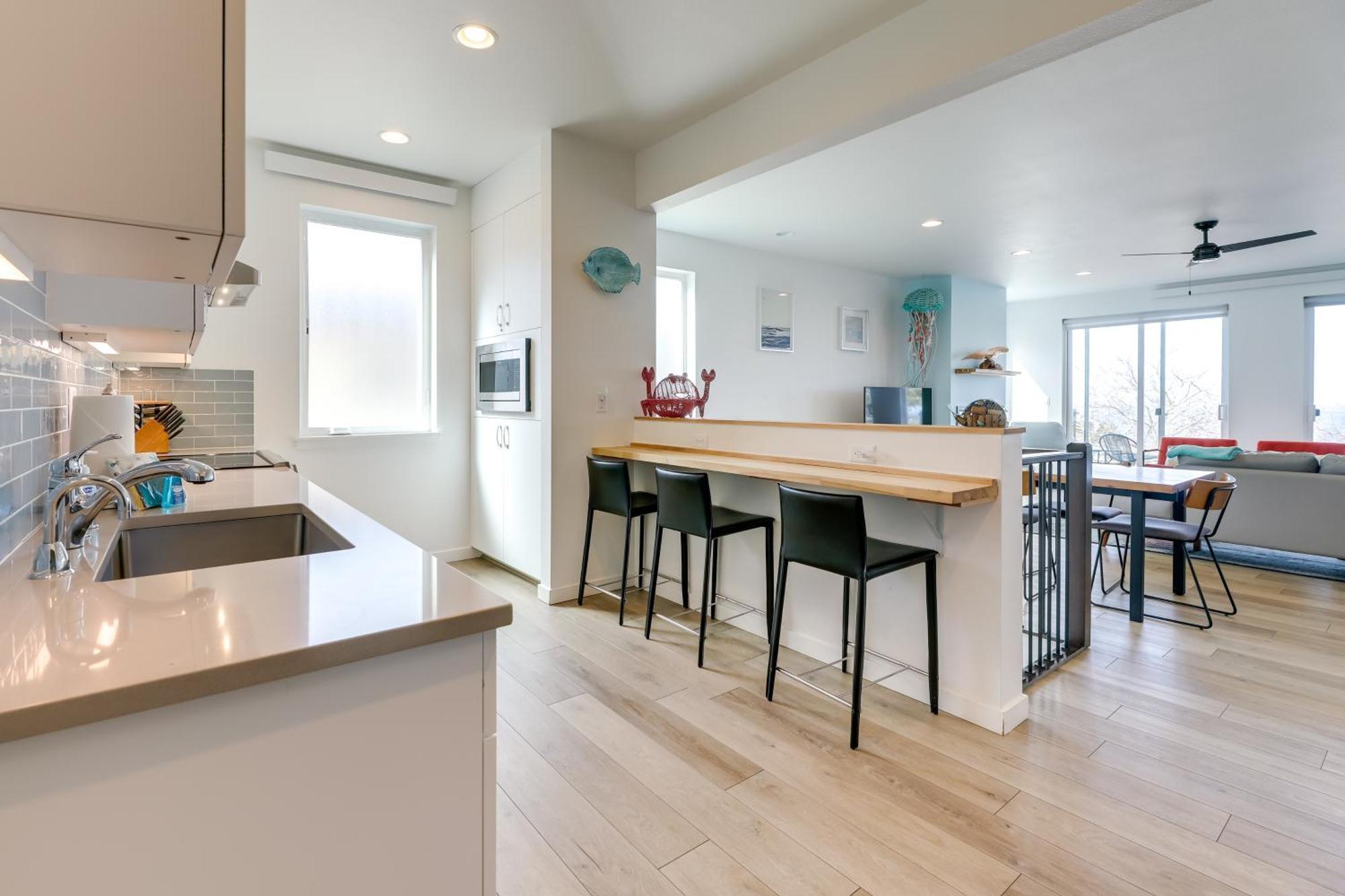 Scenic Depoe Bay Townhome With Deck Less Than 1 Mi To Parks! Exteriér fotografie