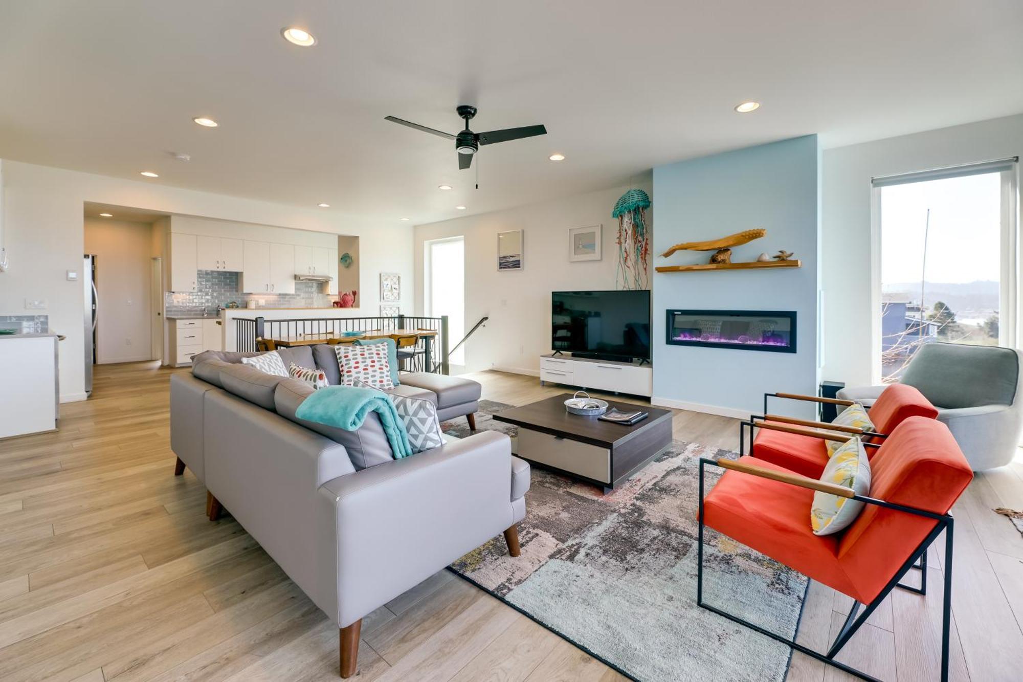 Scenic Depoe Bay Townhome With Deck Less Than 1 Mi To Parks! Exteriér fotografie